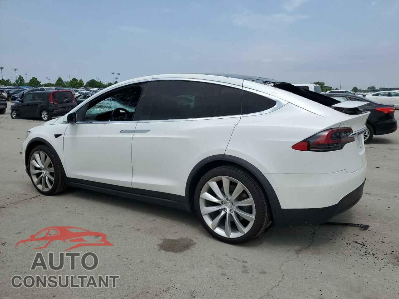 TESLA MODEL X 2021 - 5YJXCAE24MF322704