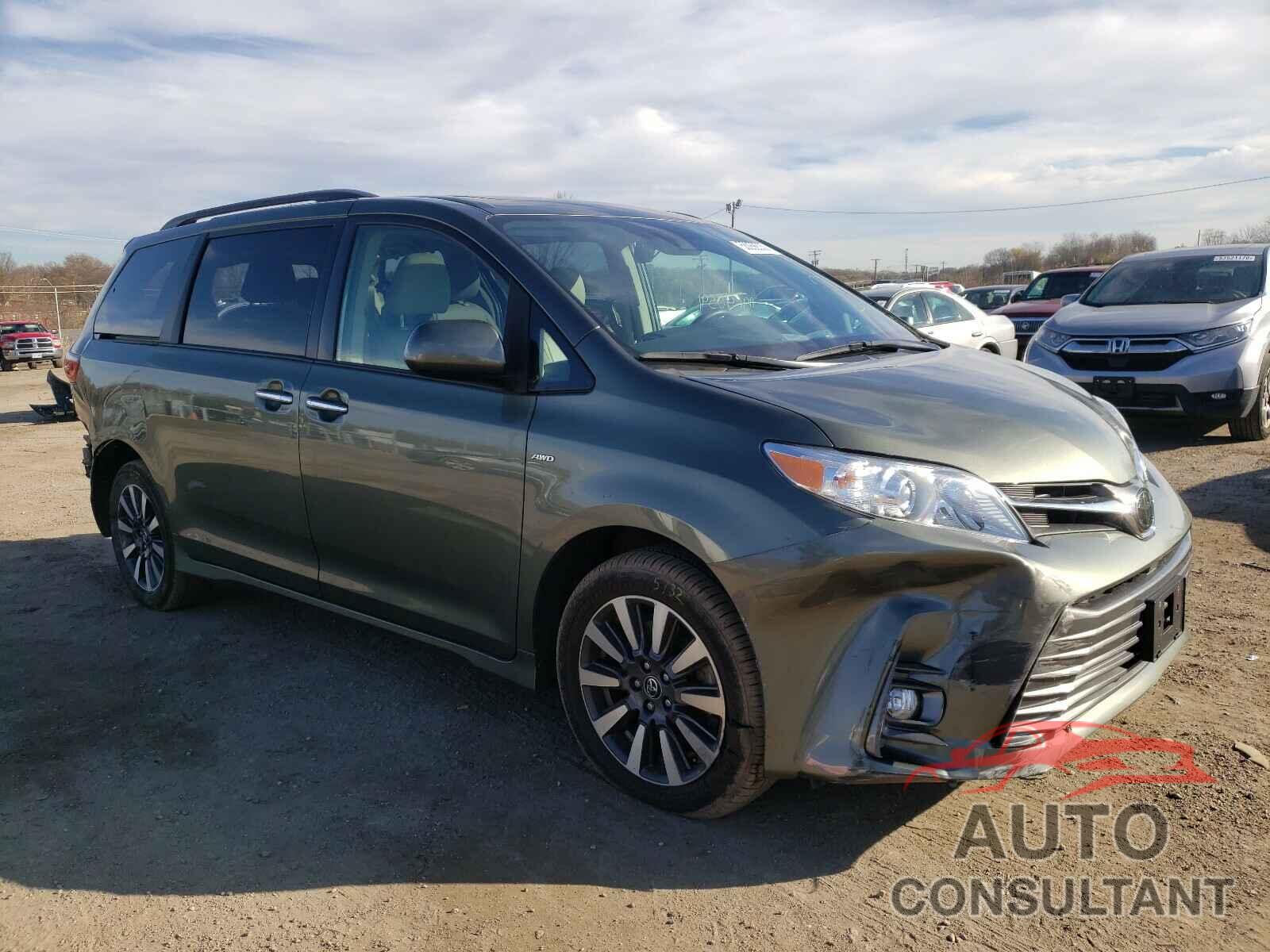 TOYOTA SIENNA 2018 - 5TDDZ3DC6JS189684