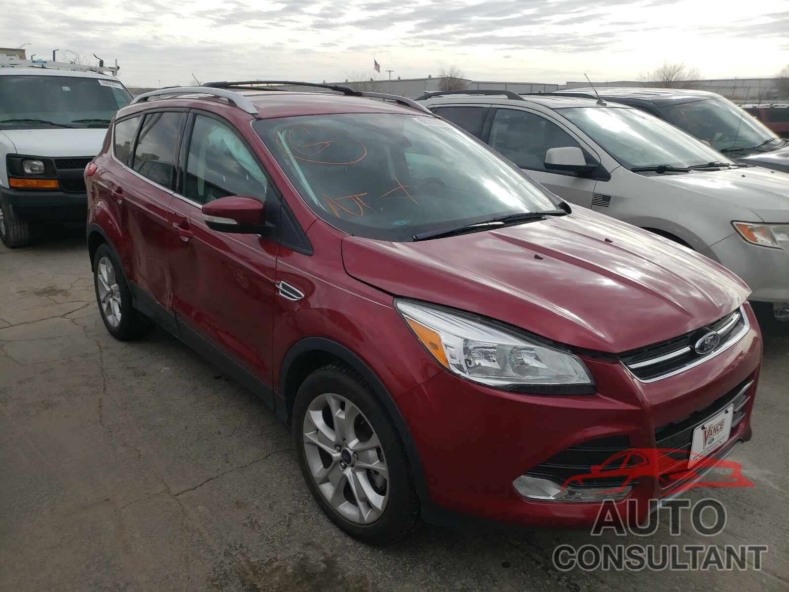 FORD ESCAPE 2016 - 1FMCU9J92GUC11069
