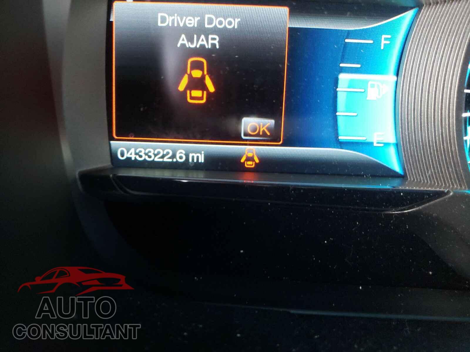 FORD TAURUS 2018 - 1FAHP2F8XJG130244
