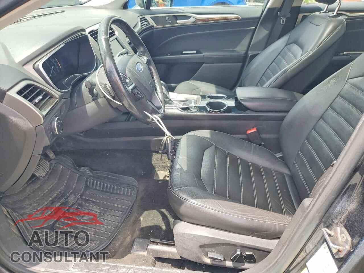 FORD FUSION 2013 - 3FA6P0H98DR245603