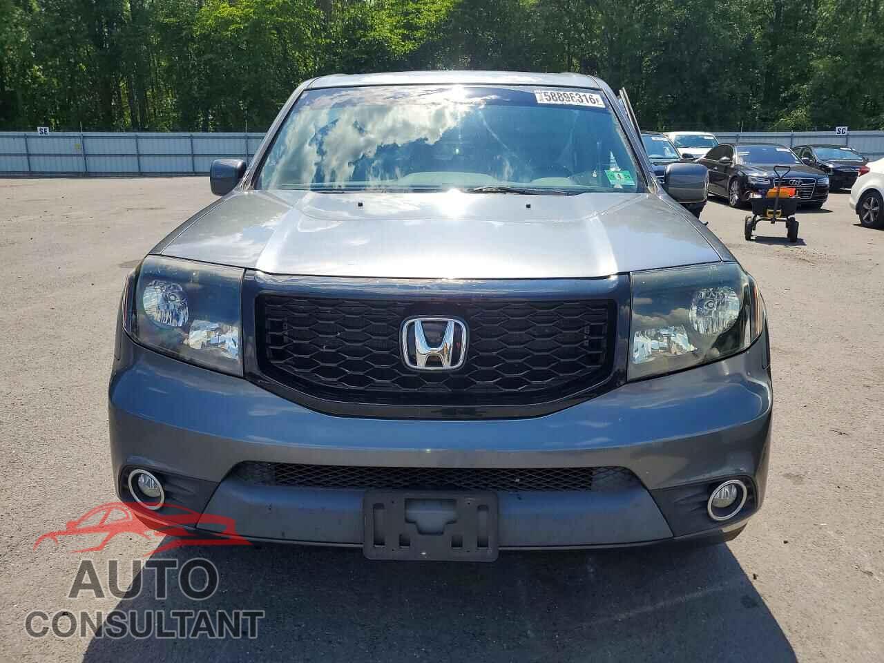 HONDA PILOT 2013 - 5FNYF3H52DB033916
