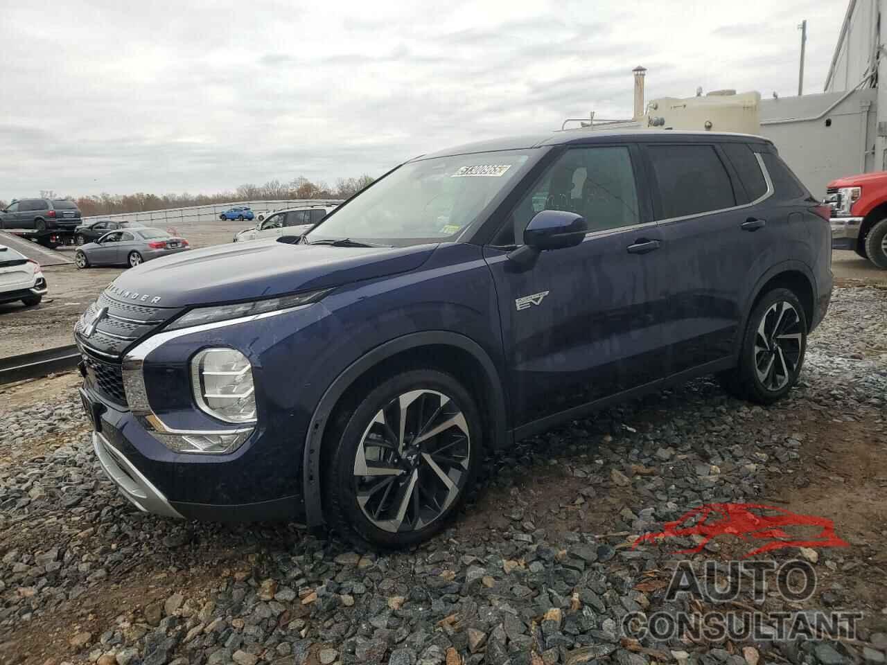 MITSUBISHI OUTLANDER 2023 - JA4T5UA90PZ013253