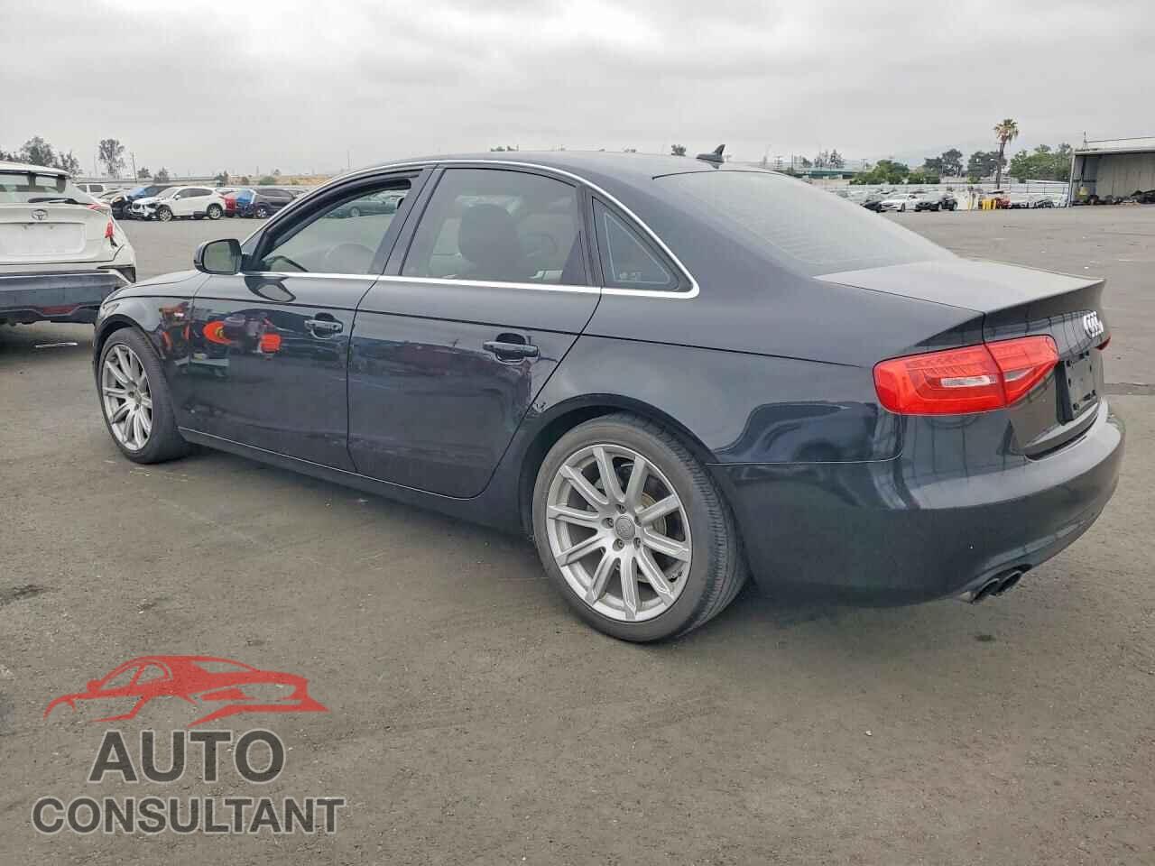 AUDI A4 2013 - WAUEFAFL4DN016204
