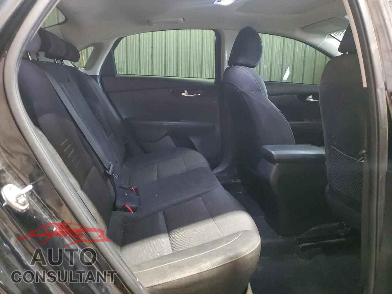 KIA FORTE 2019 - 3KPF34AD4KE062196
