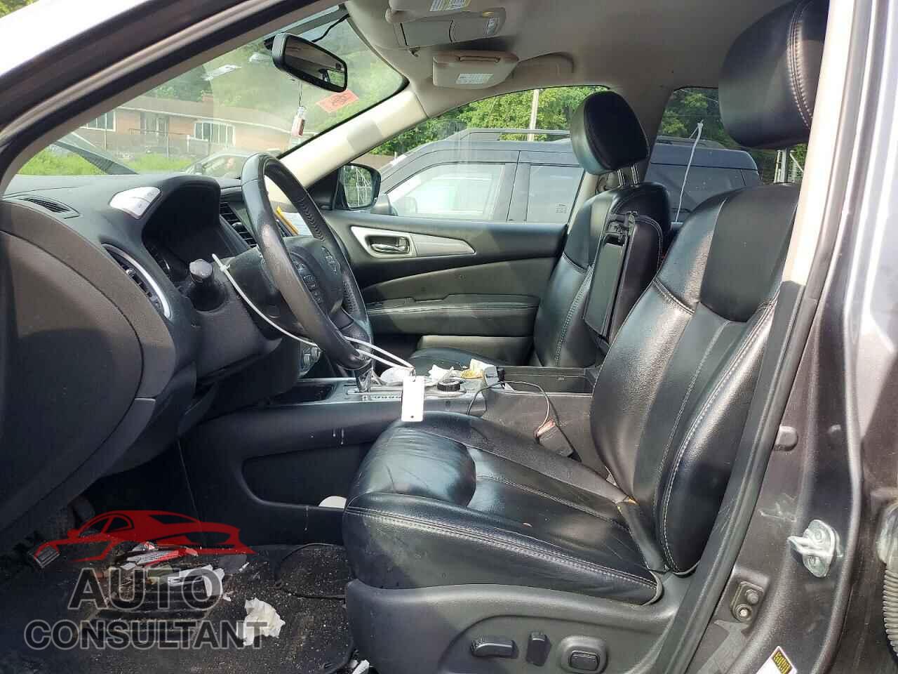NISSAN PATHFINDER 2017 - 5N1DR2MM3HC688890