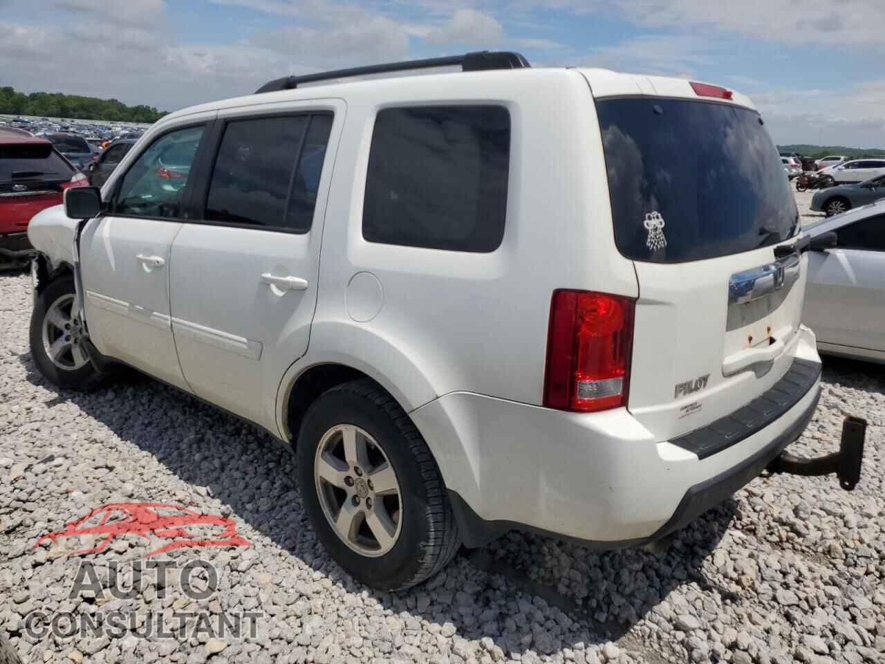 HONDA PILOT 2011 - 5FNYF4H58BB077101