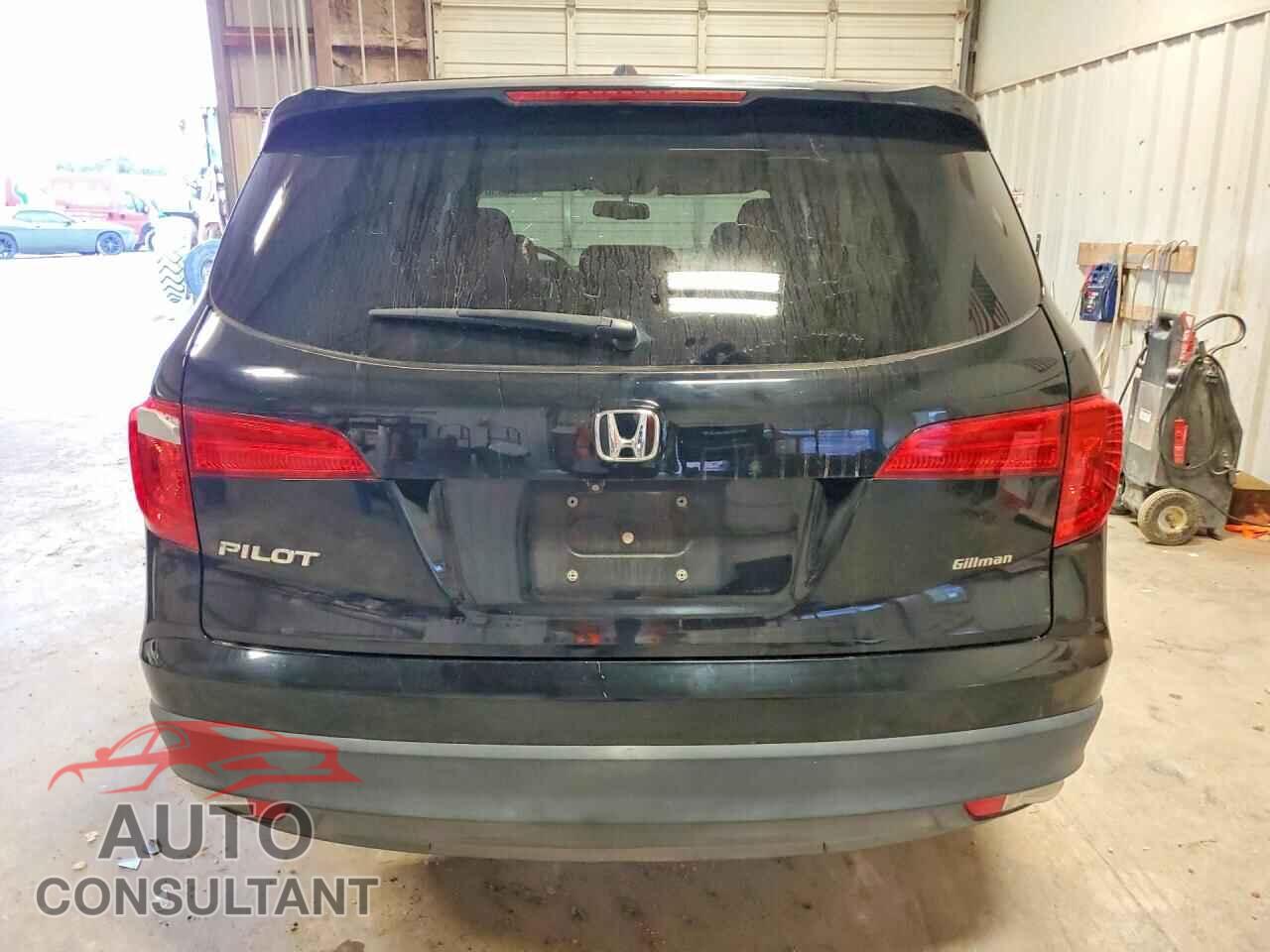 HONDA PILOT 2017 - 5FNYF5H54HB042943