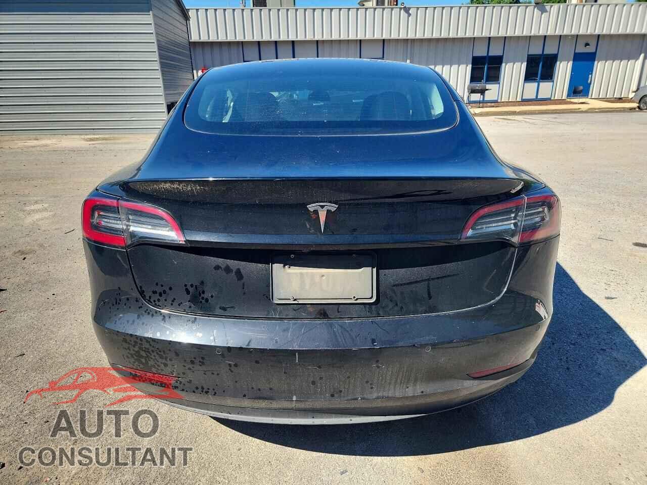 TESLA MODEL 3 2022 - 5YJ3E1EA5NF368785