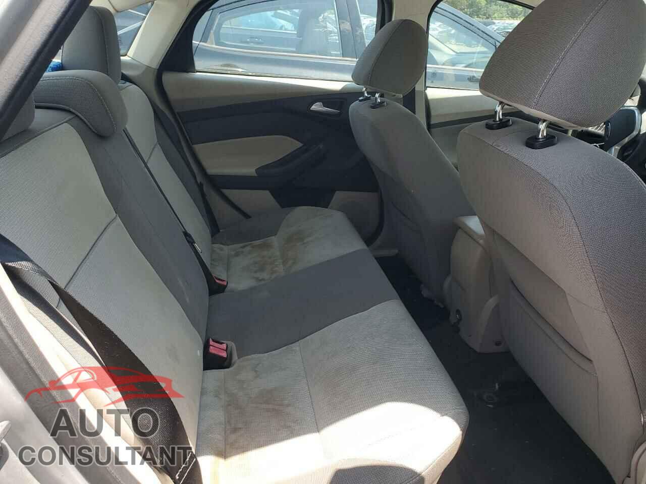 FORD FOCUS 2014 - 1FADP3F24EL147392