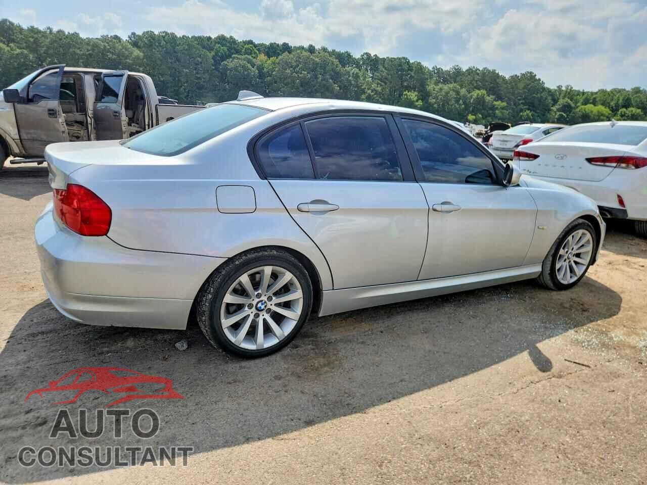 BMW 3 SERIES 2011 - WBAPH7C53BA802303