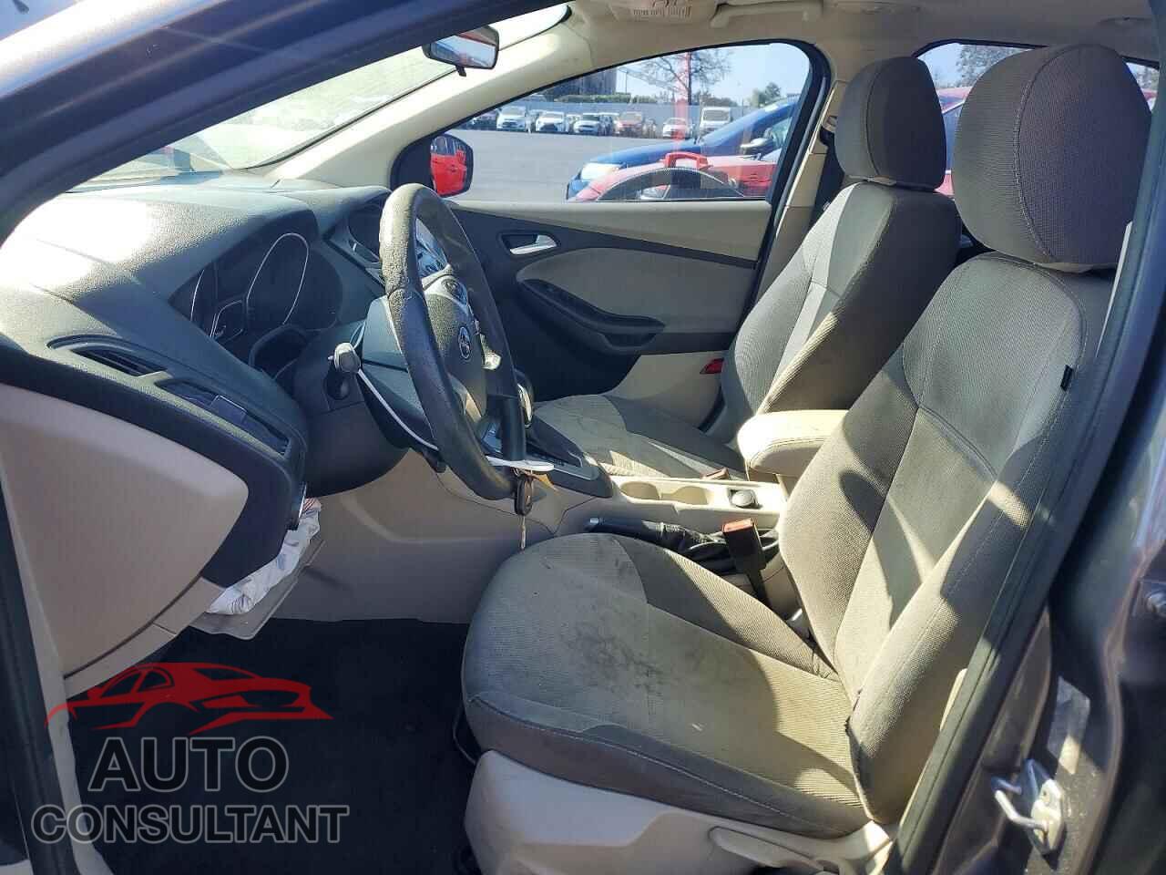 FORD FOCUS 2014 - 1FADP3F24EL163320