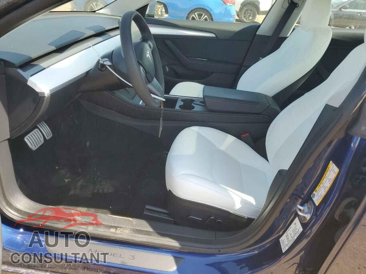 TESLA MODEL 3 2023 - 5YJ3E1EC0PF680369