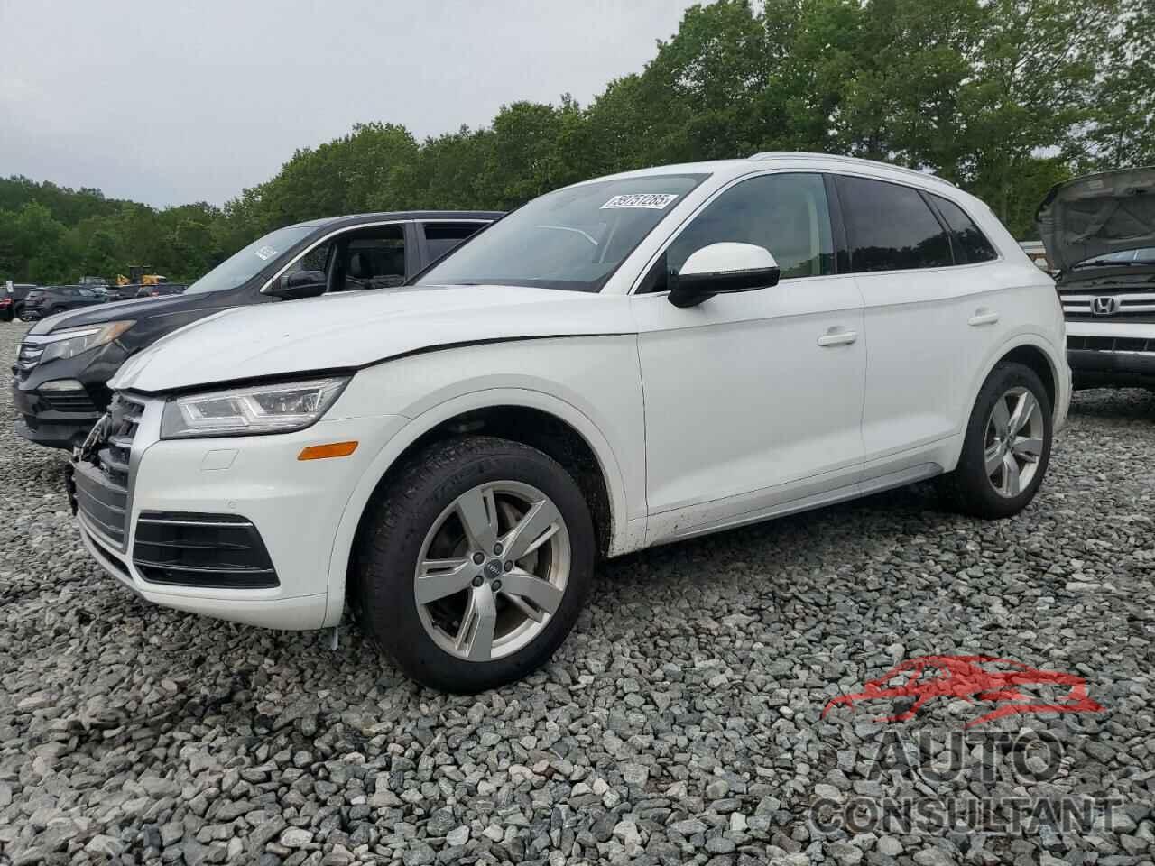 AUDI Q5 2018 - WA1BNAFY0J2033402