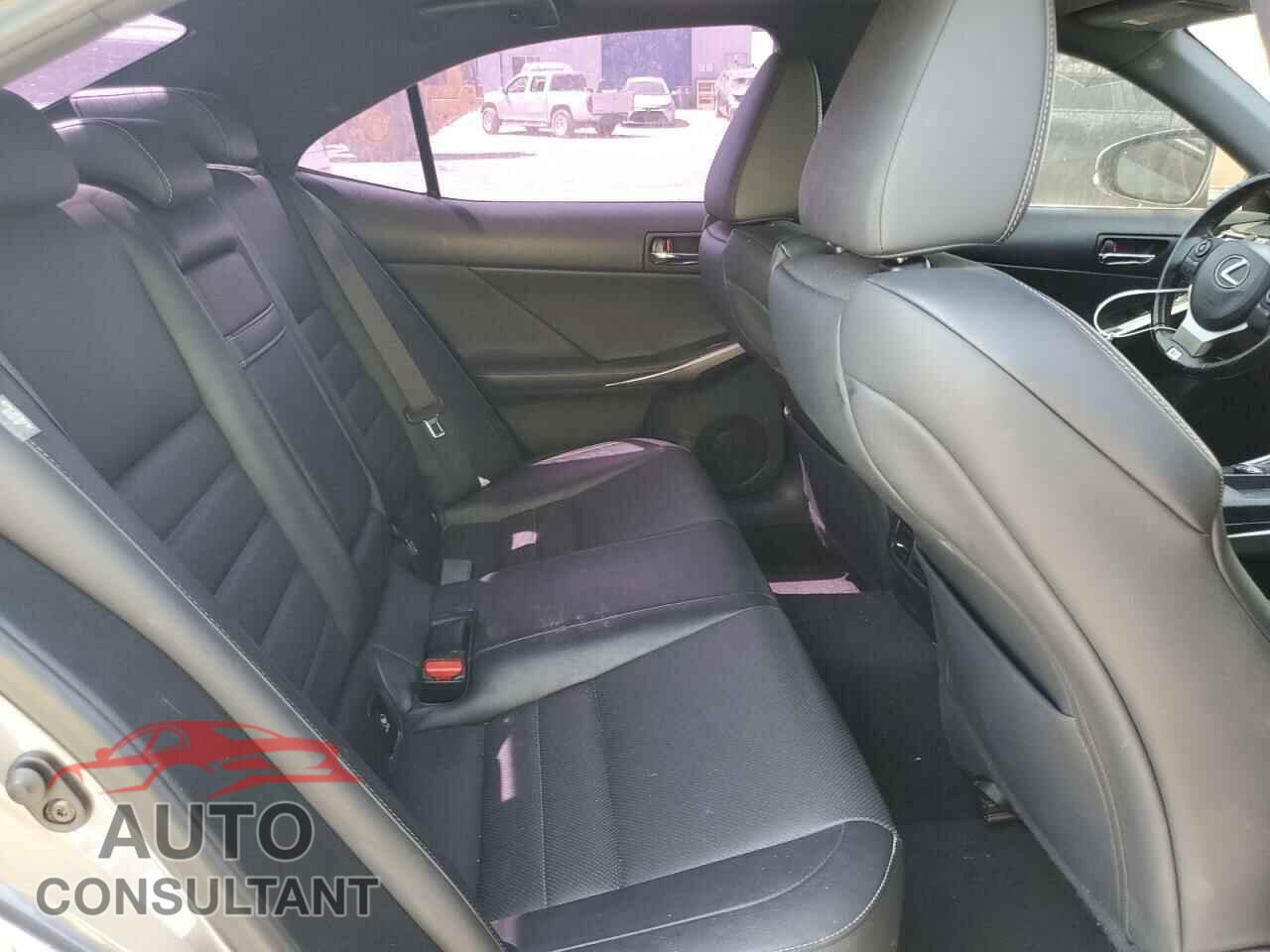 LEXUS IS 2016 - JTHBA1D29G5035378
