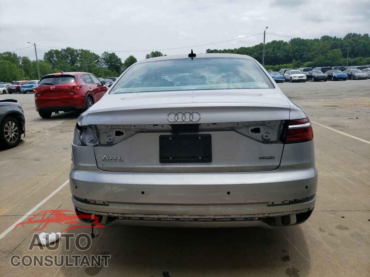 AUDI A8 2019 - WAU8DAF83KN010955