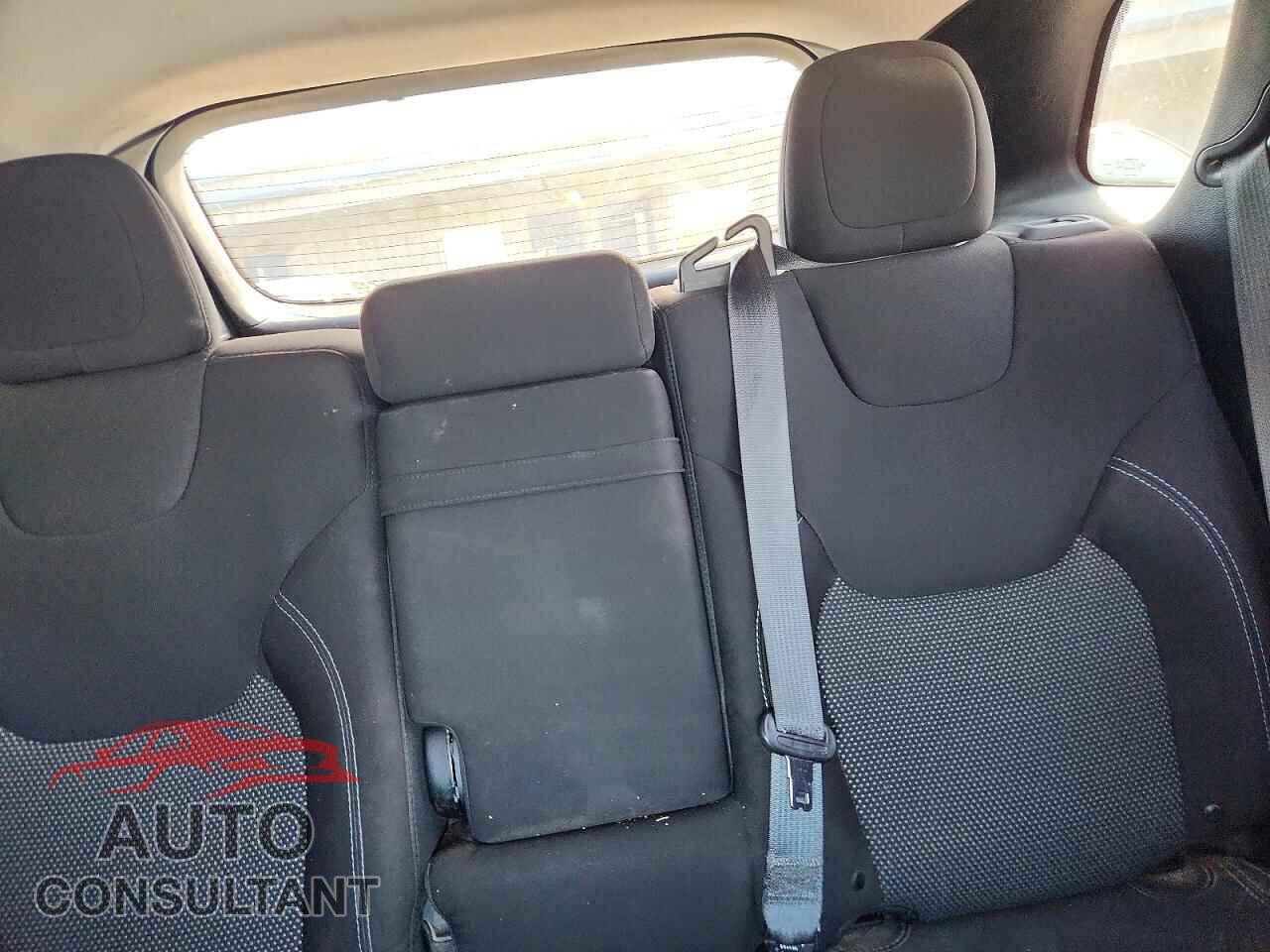 JEEP CHEROKEE 2019 - 1C4PJLCB5KD339942