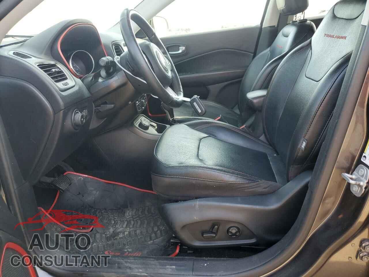 JEEP COMPASS 2019 - 3C4NJDDB1KT709015