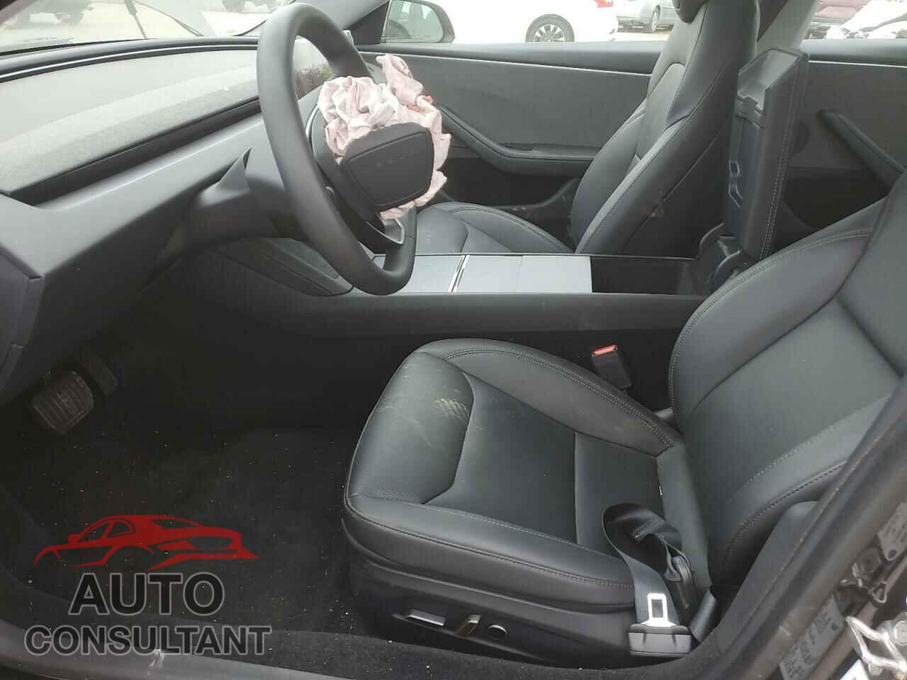 TESLA MODEL 3 2024 - 5YJ3E1EA4RF743345