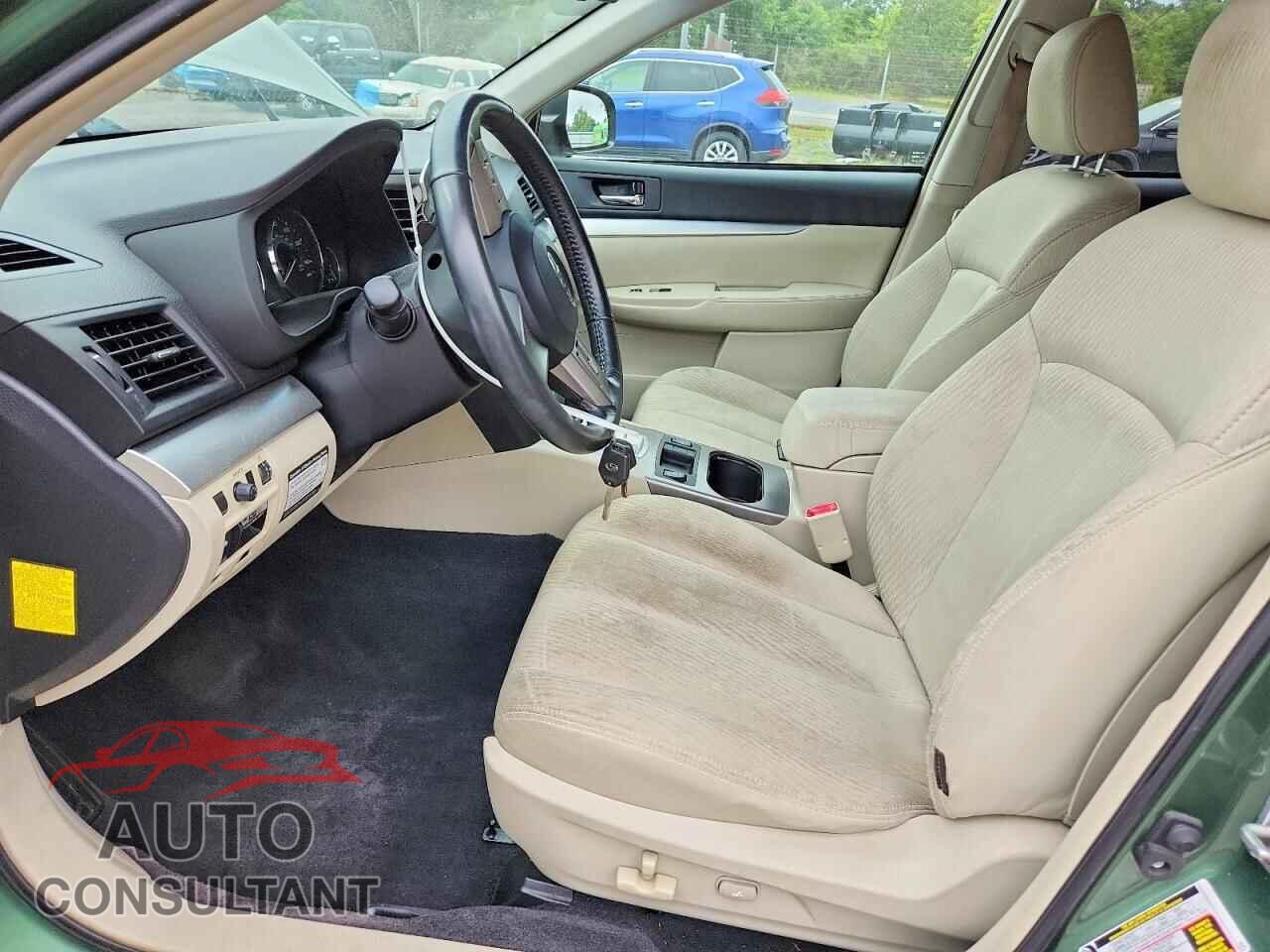 SUBARU OUTBACK 2010 - 4S4BRBGC9A3322724