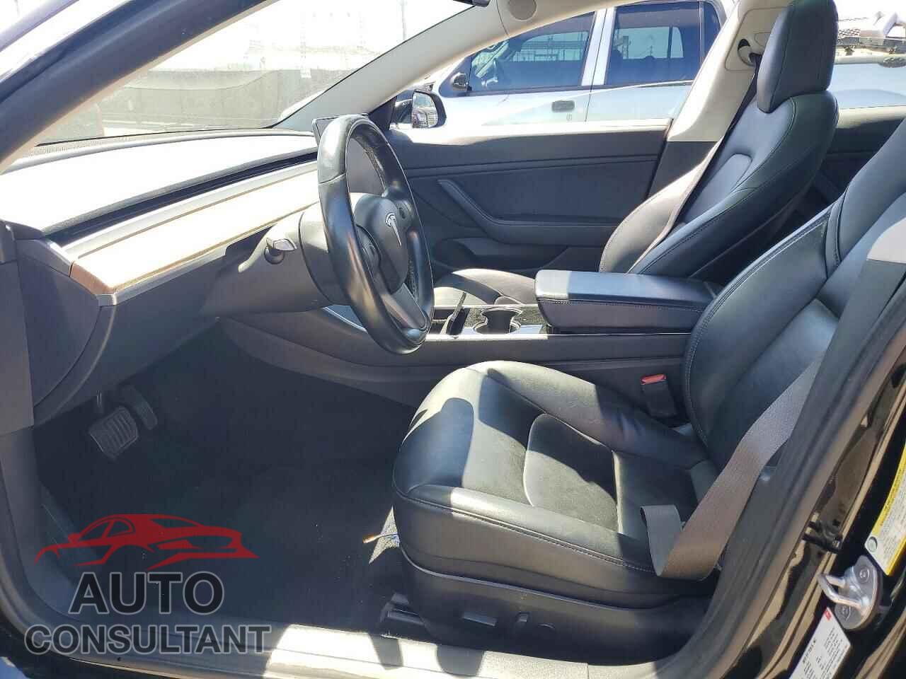 TESLA MODEL 3 2018 - 5YJ3E1EA5JF098774