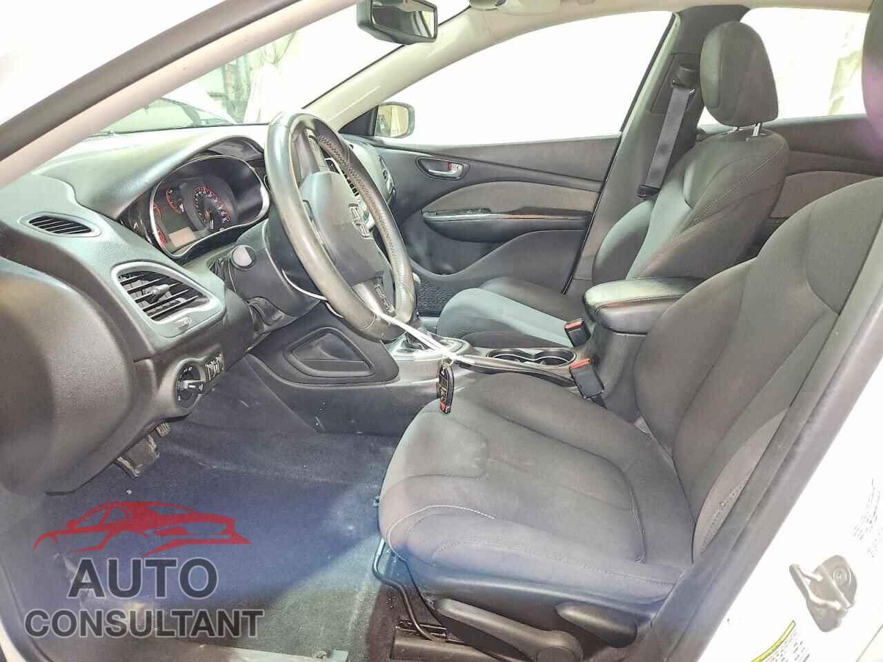 DODGE DART 2013 - 1C3CDFBA8DD335567