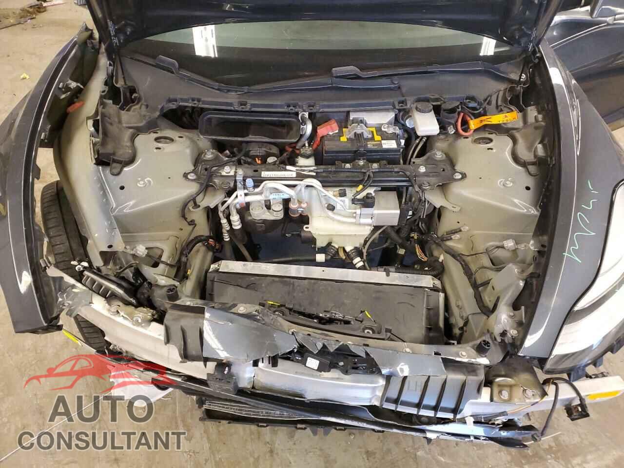 TESLA MODEL 3 2017 - 5YJ3E1EA2HF001301