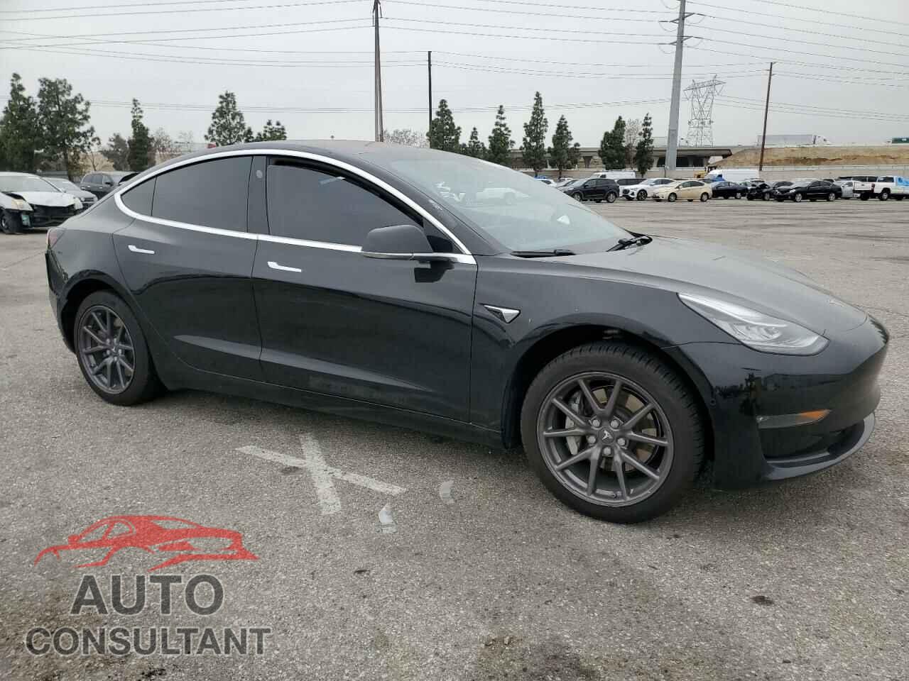 TESLA MODEL 3 2018 - 5YJ3E1EA0JF172764