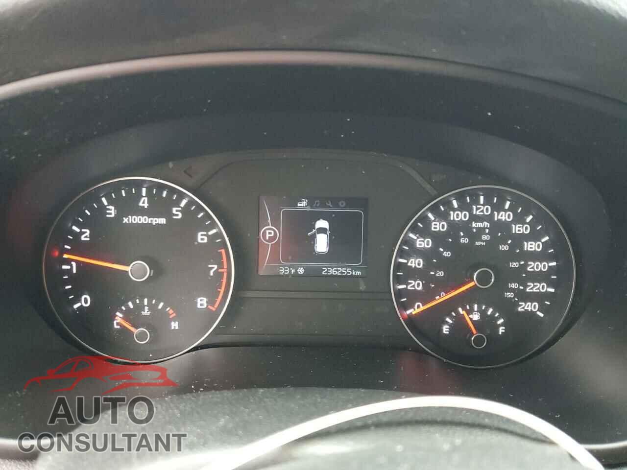 KIA SPORTAGE 2017 - KNDPM3AC1H7149100