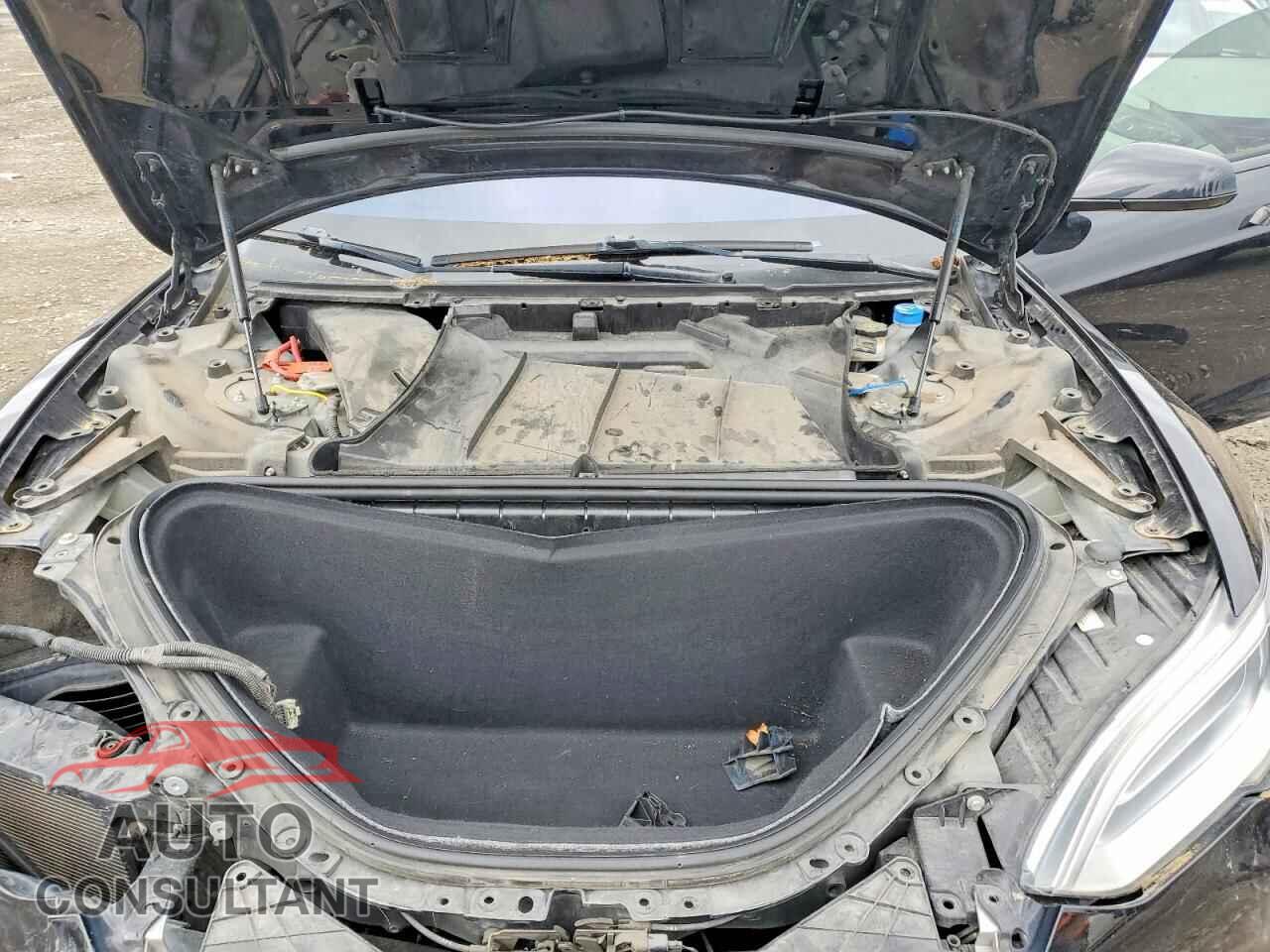 TESLA MODEL S 2017 - 5YJSA1E48HF200449