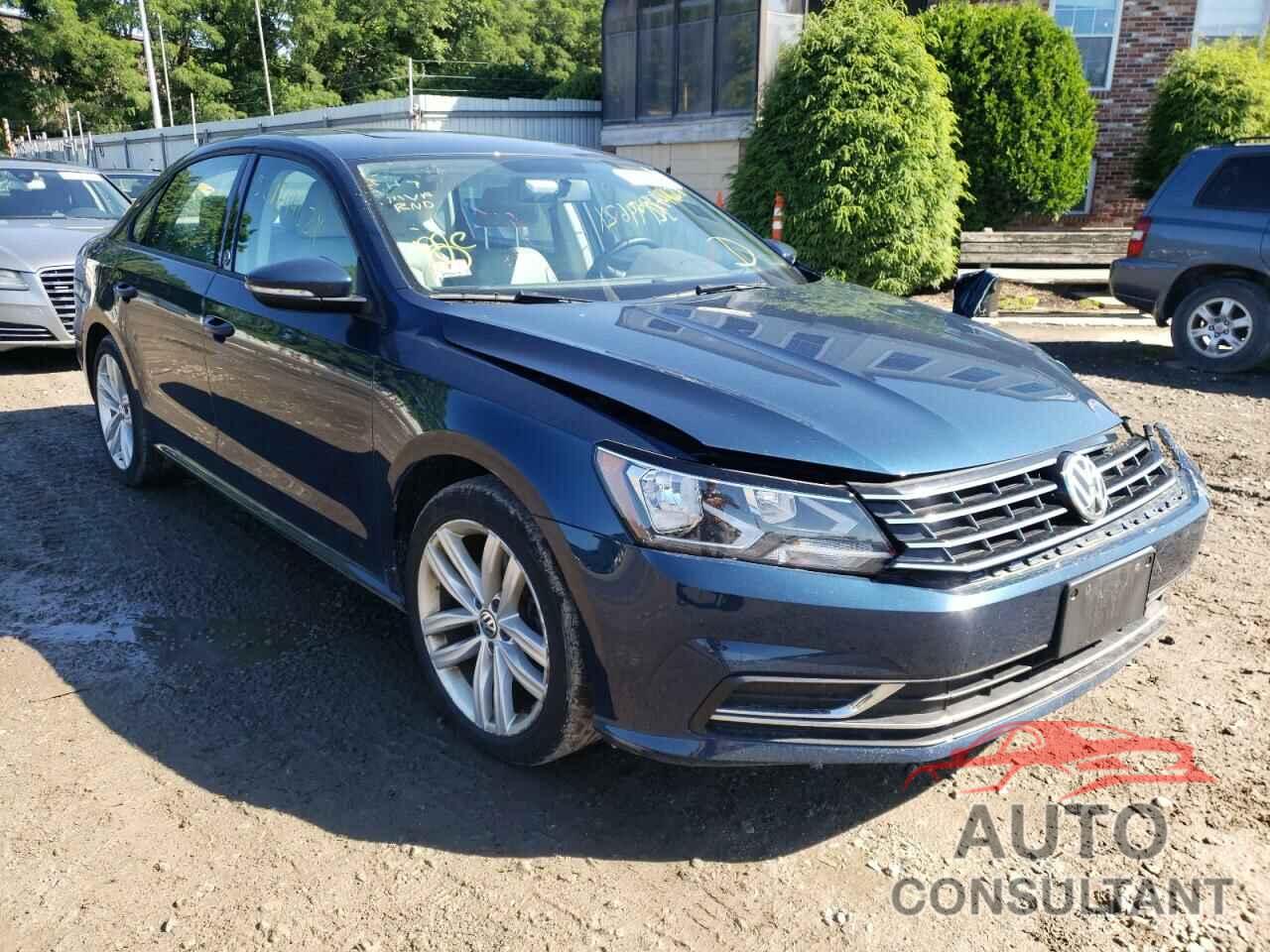 VOLKSWAGEN PASSAT 2019 - 1VWLA7A32KC005145