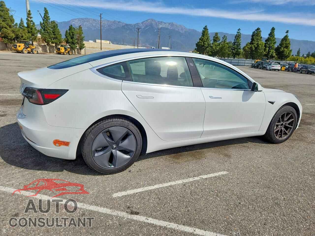 TESLA MODEL 3 2020 - 5YJ3E1EA7LF631405