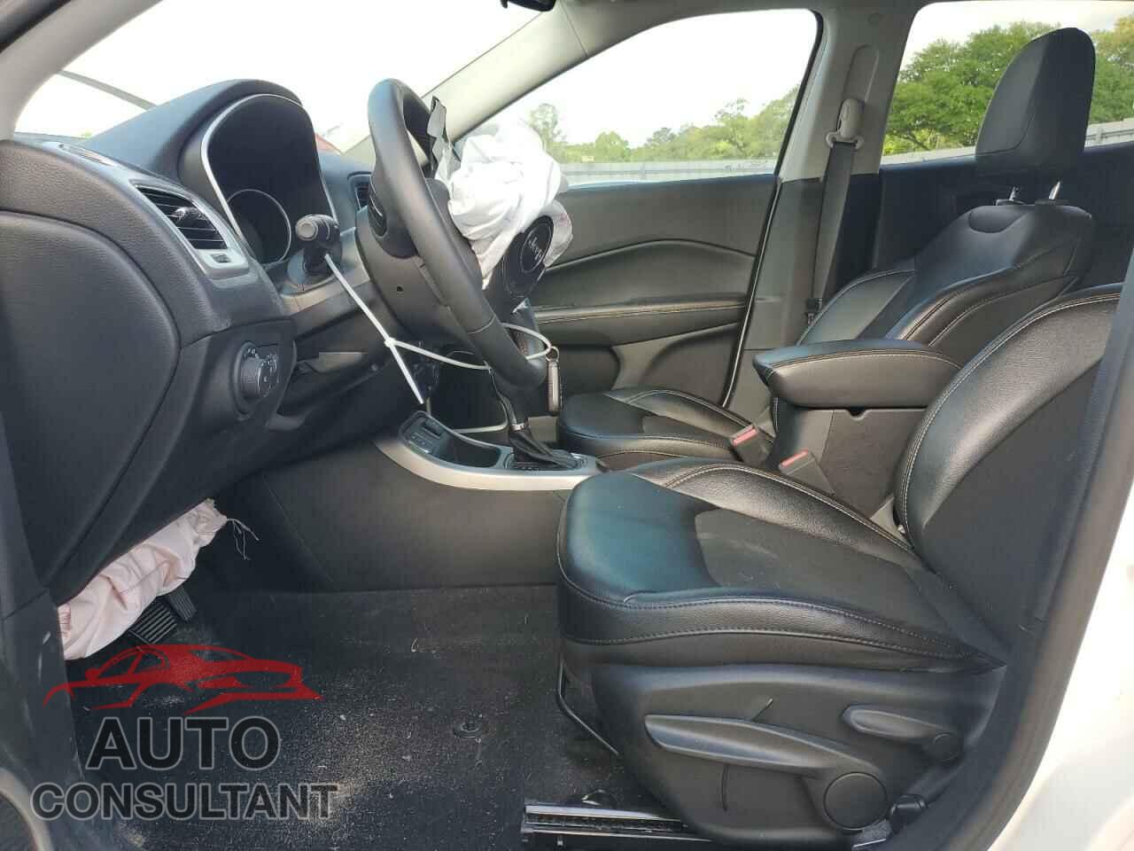 JEEP COMPASS 2021 - 3C4NJCBB3MT552863