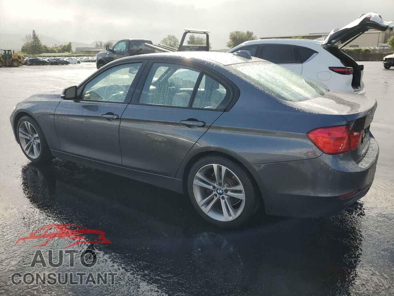 BMW 3 SERIES 2012 - WBA3C1C58CF432089
