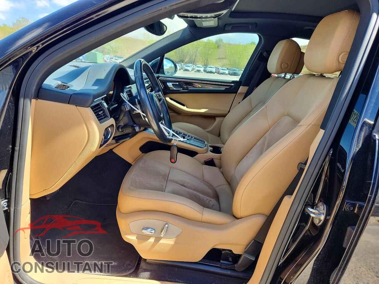 PORSCHE MACAN 2018 - WP1AA2A50JLB05191