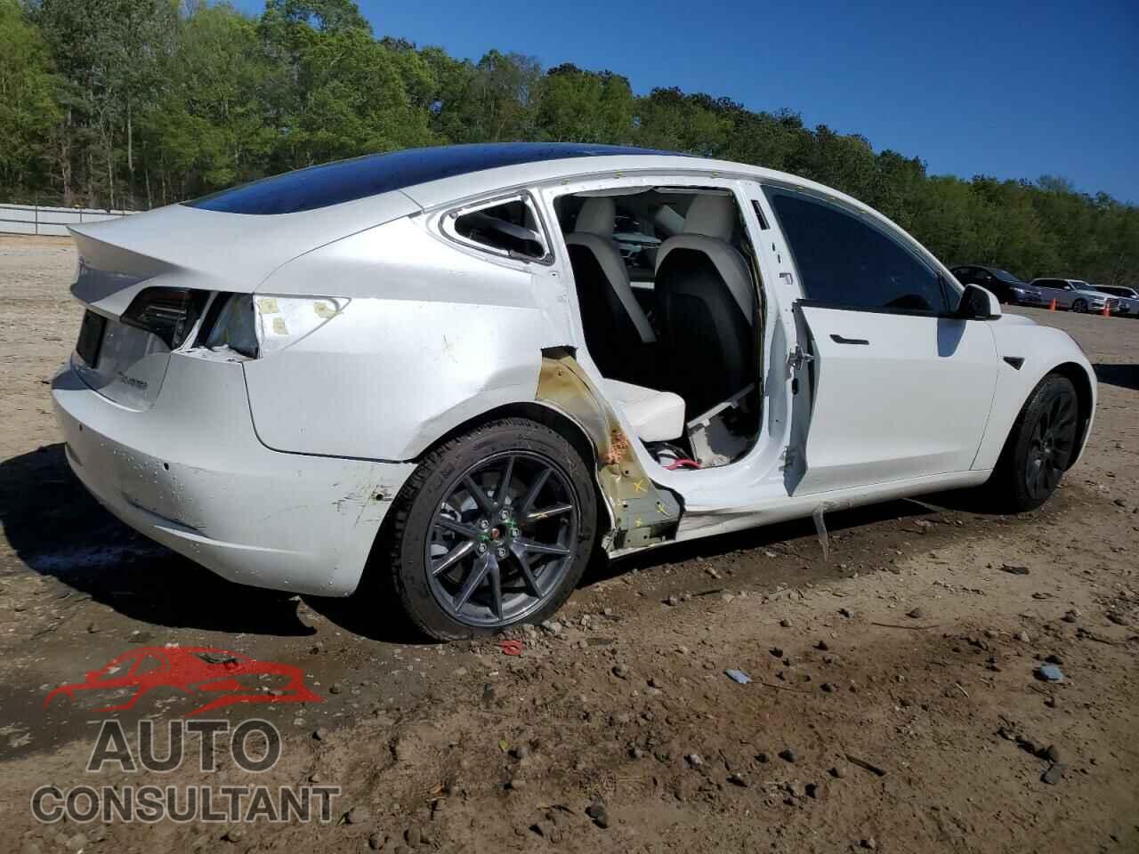 TESLA MODEL 3 2022 - 5YJ3E1EB0NF127161