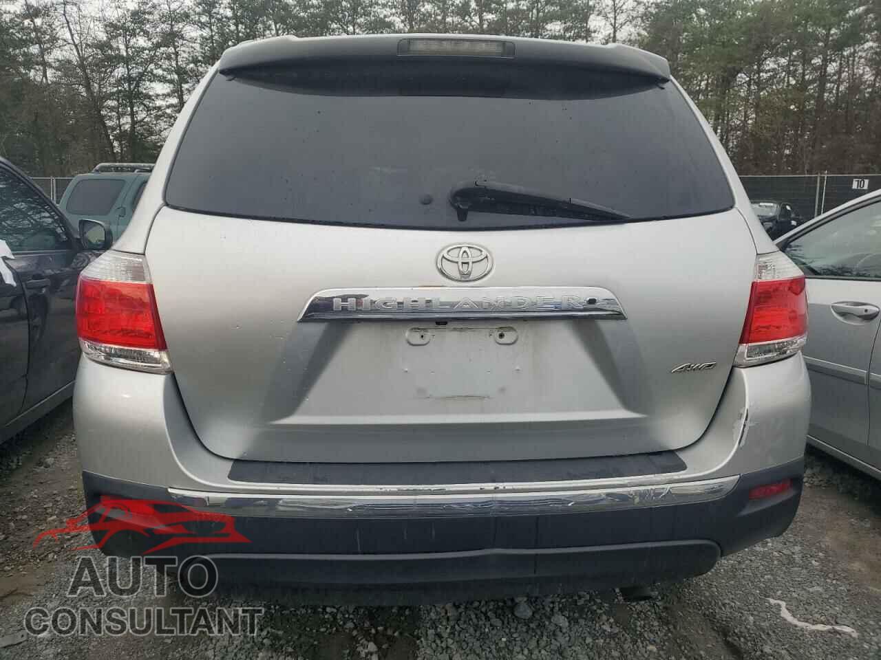 TOYOTA HIGHLANDER 2012 - 5TDDK3EH2CS099370