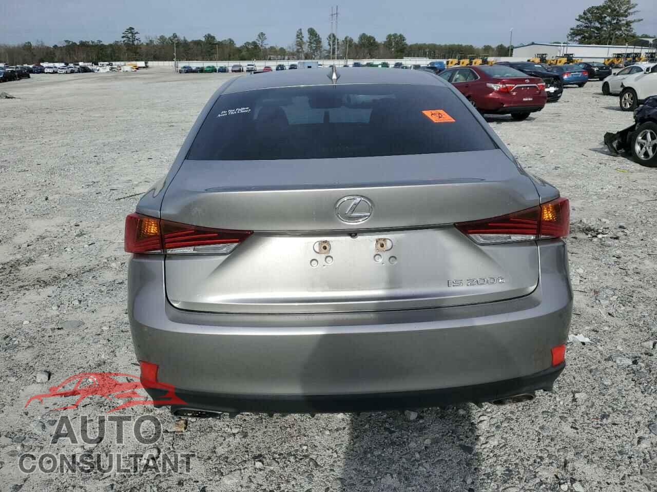 LEXUS IS 2017 - JTHBA1D23H5057734