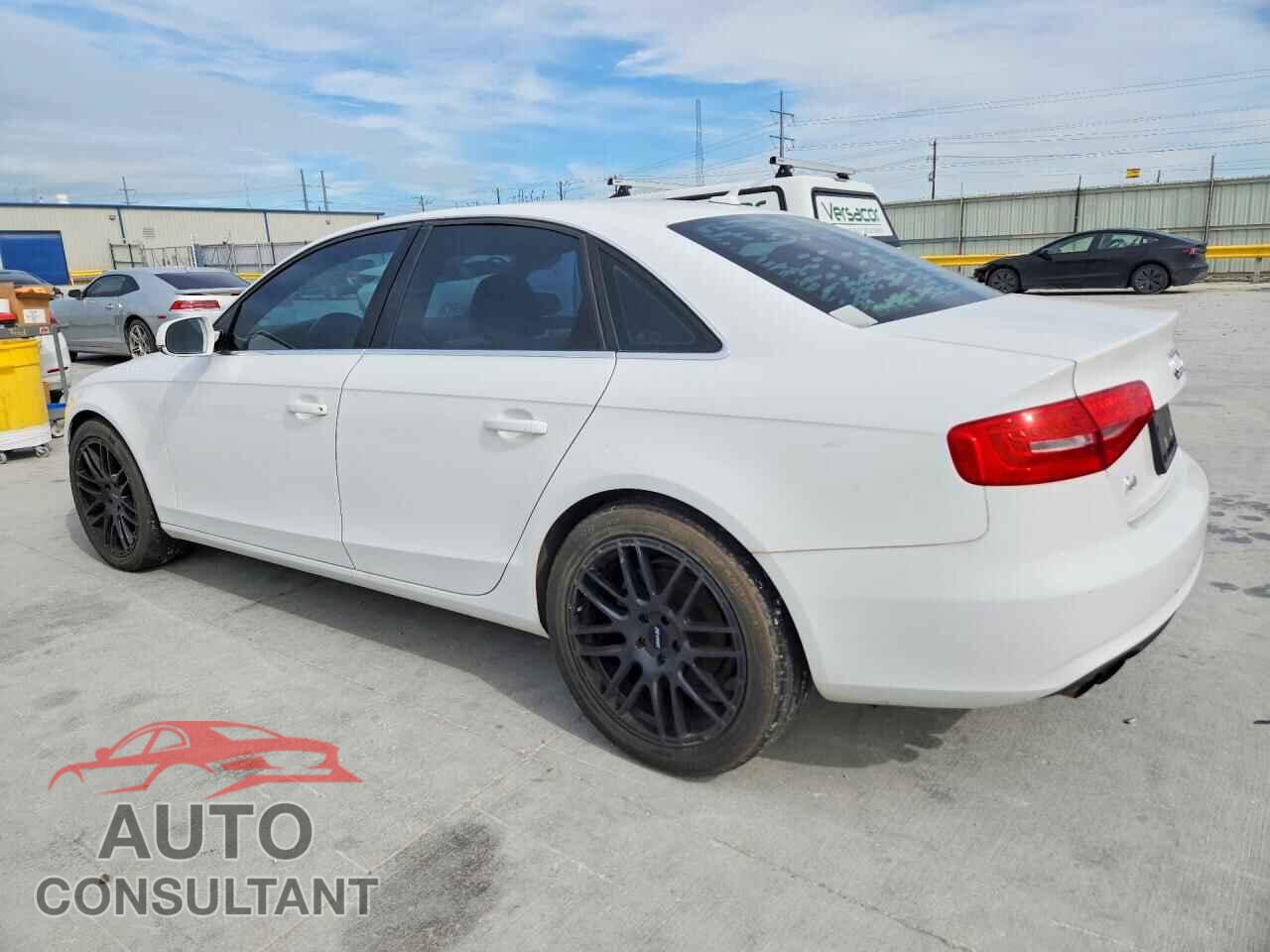 AUDI A4 2013 - WAUAFAFL0DA176909