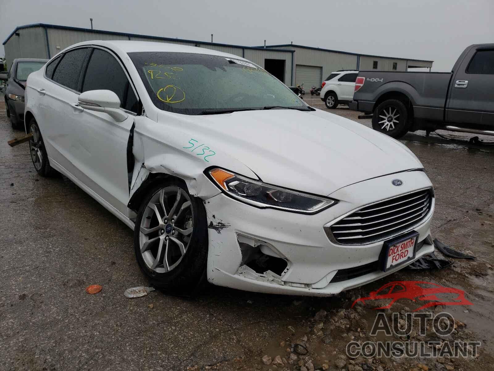 FORD FUSION 2019 - 3FA6P0CD1KR109158