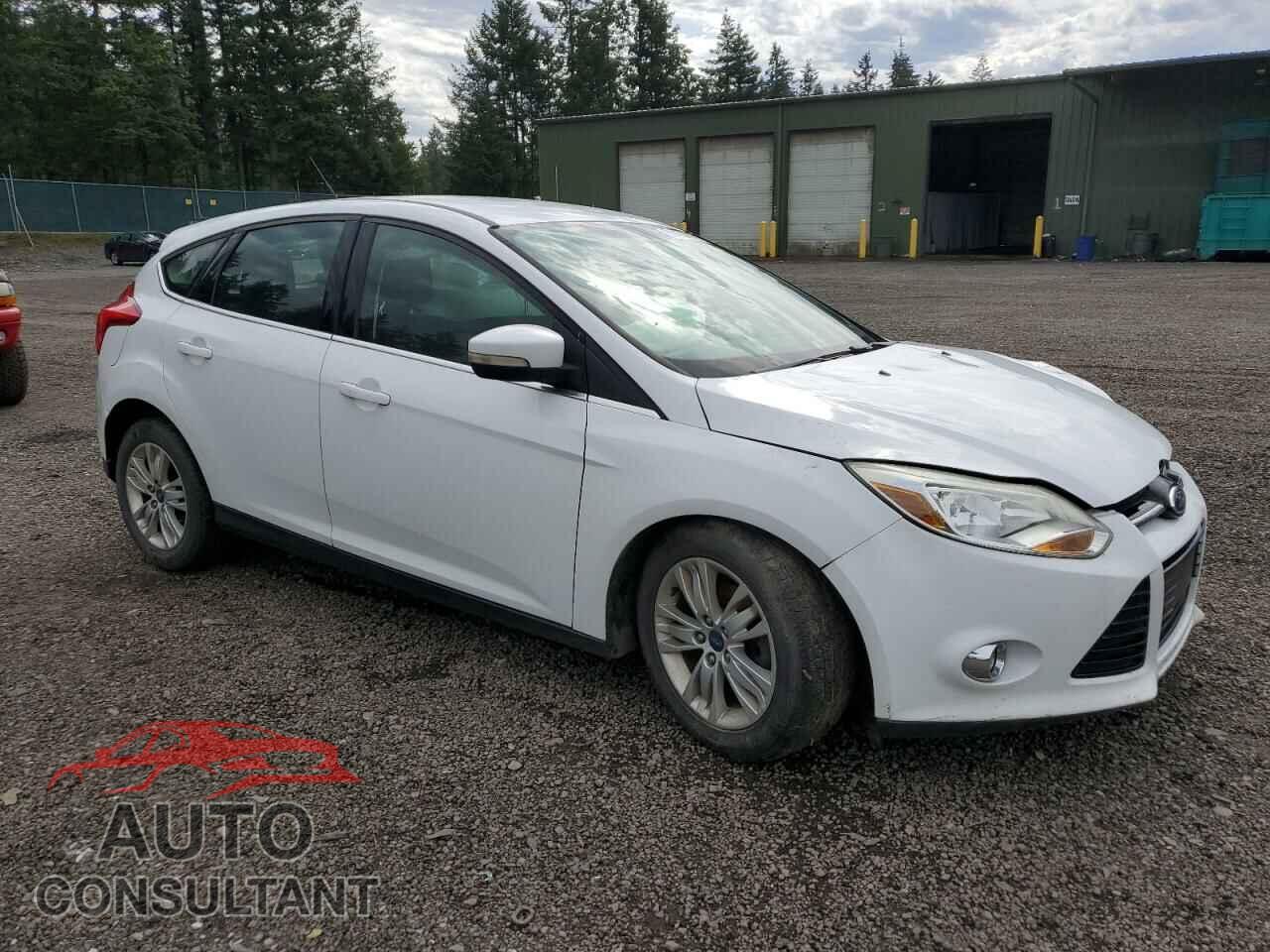 FORD FOCUS 2012 - 1FAHP3M26CL135407