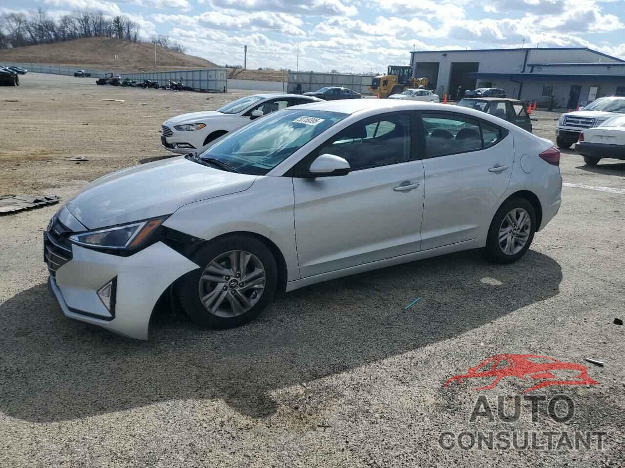 HYUNDAI ELANTRA 2019 - 5NPD84LF9KH419343