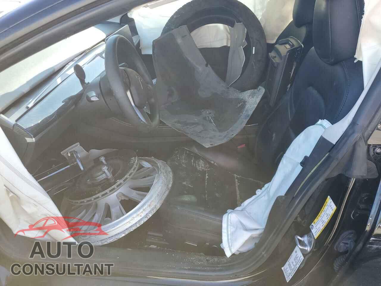 TESLA MODEL 3 2021 - 5YJ3E1EA4MF920047