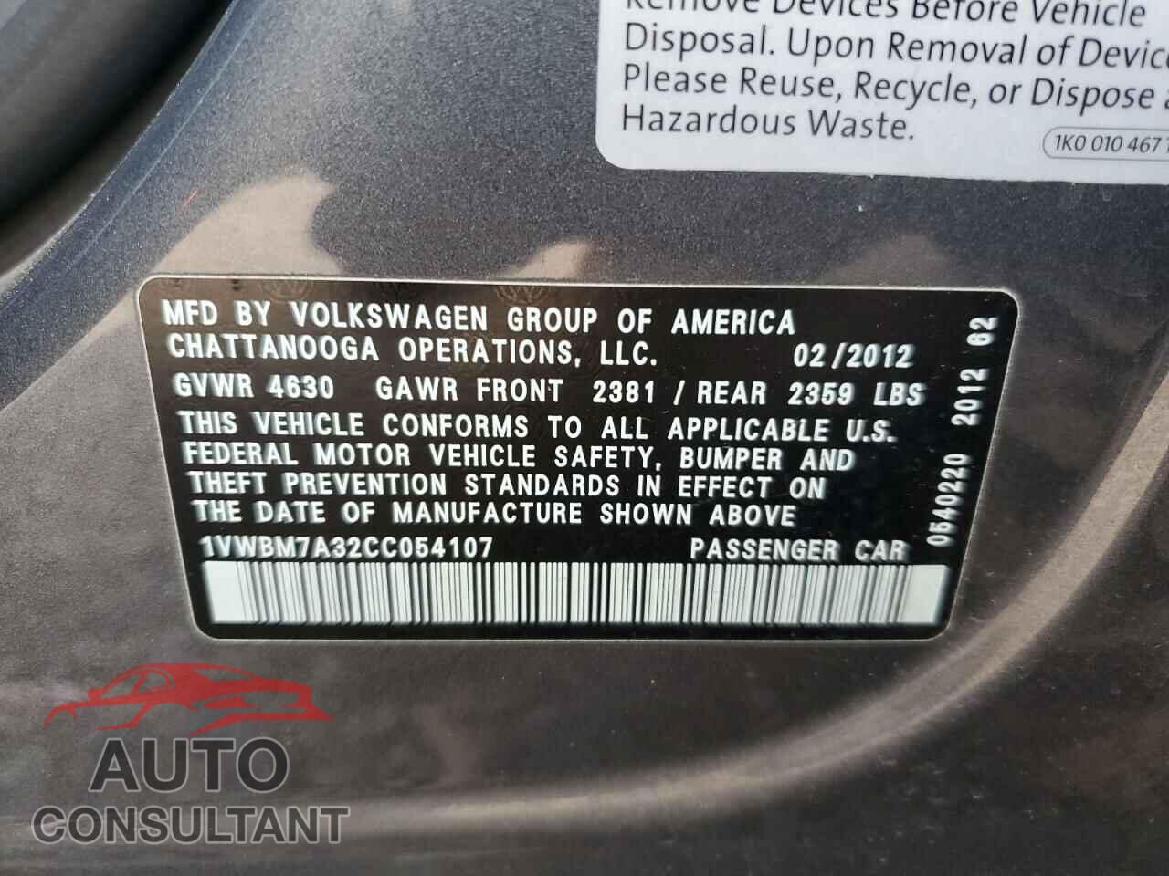 VOLKSWAGEN PASSAT 2012 - 1VWBM7A32CC054107