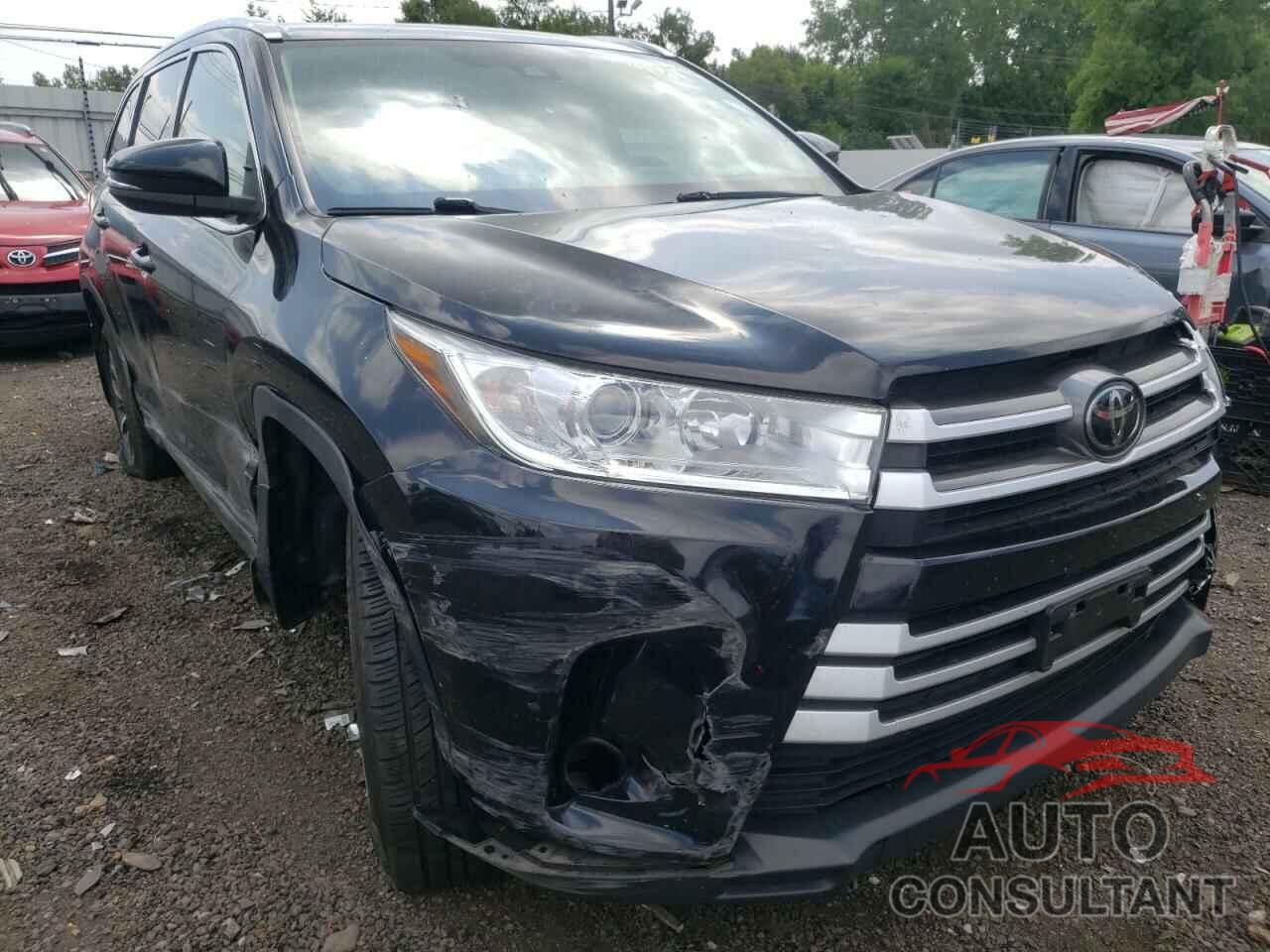 TOYOTA HIGHLANDER 2018 - 5TDJZRFH9JS863597