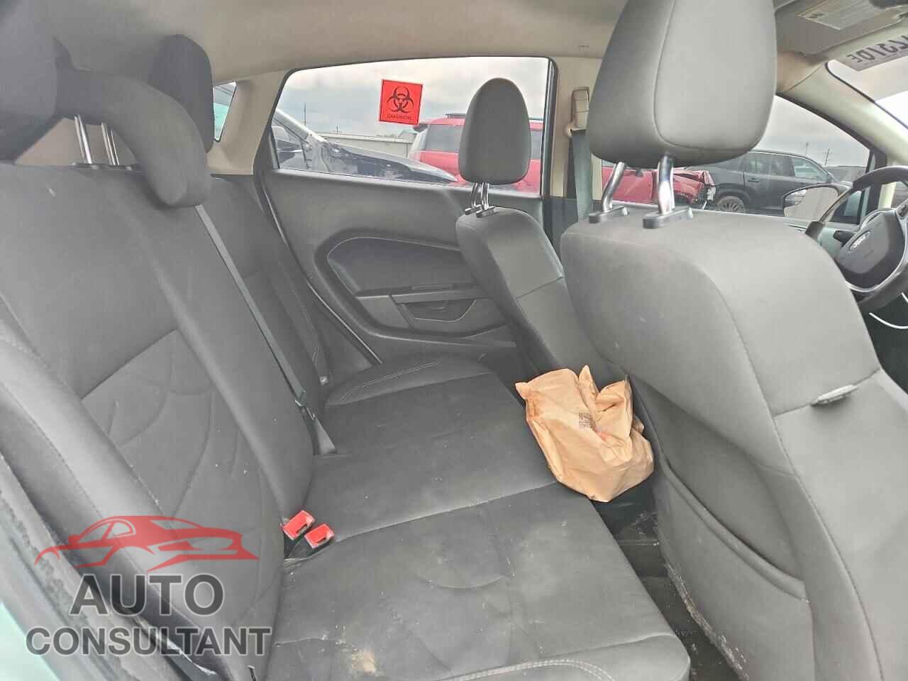 FORD FIESTA 2017 - 3FADP4EJ9HM115846