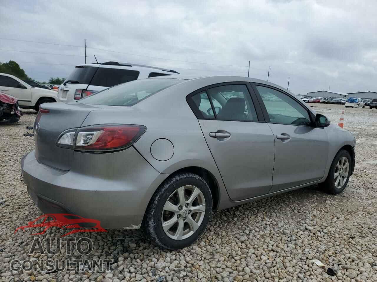 MAZDA 3 2011 - JM1BL1VF4B1494881