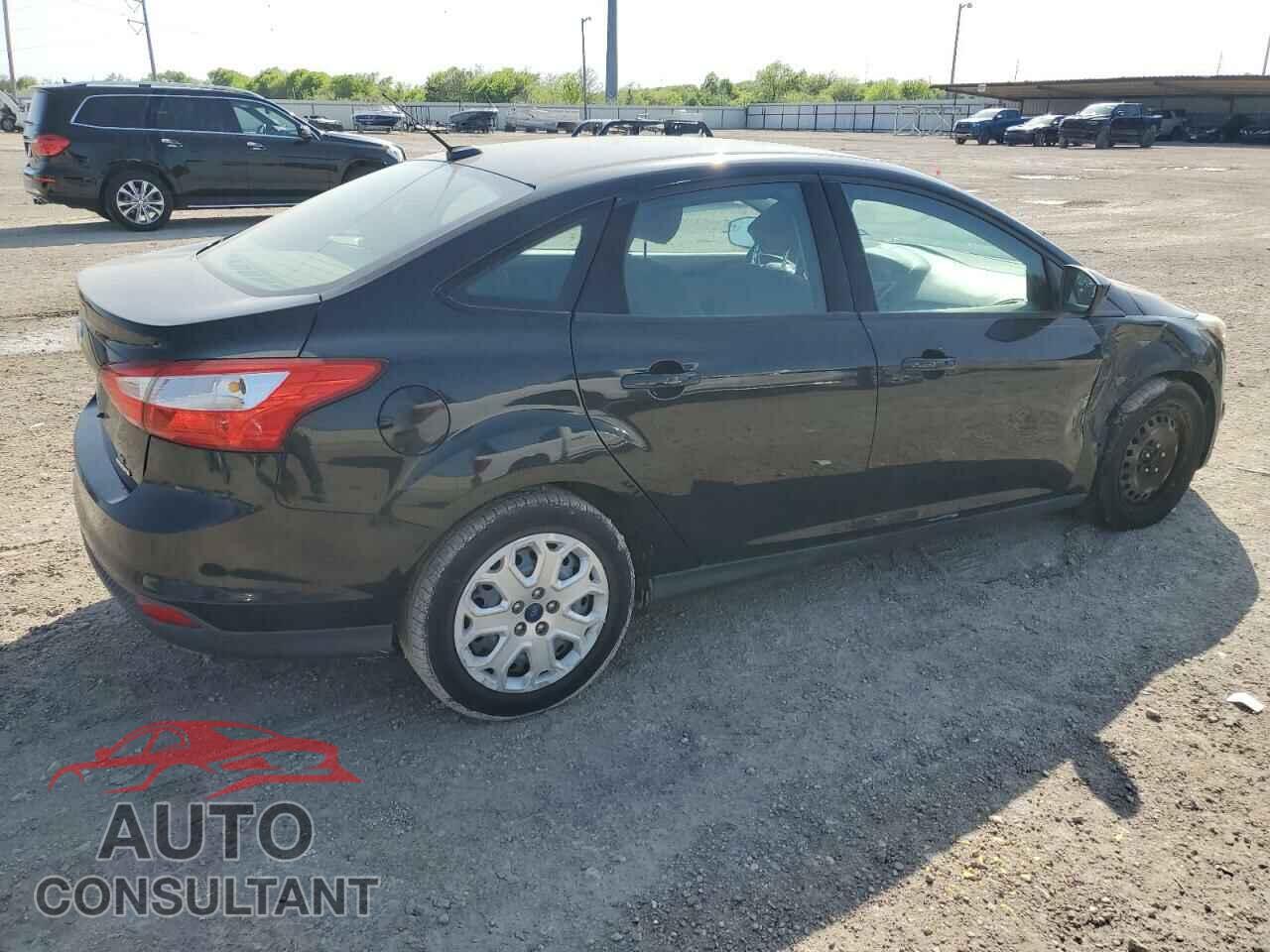FORD FOCUS 2012 - 1FAHP3F26CL443884
