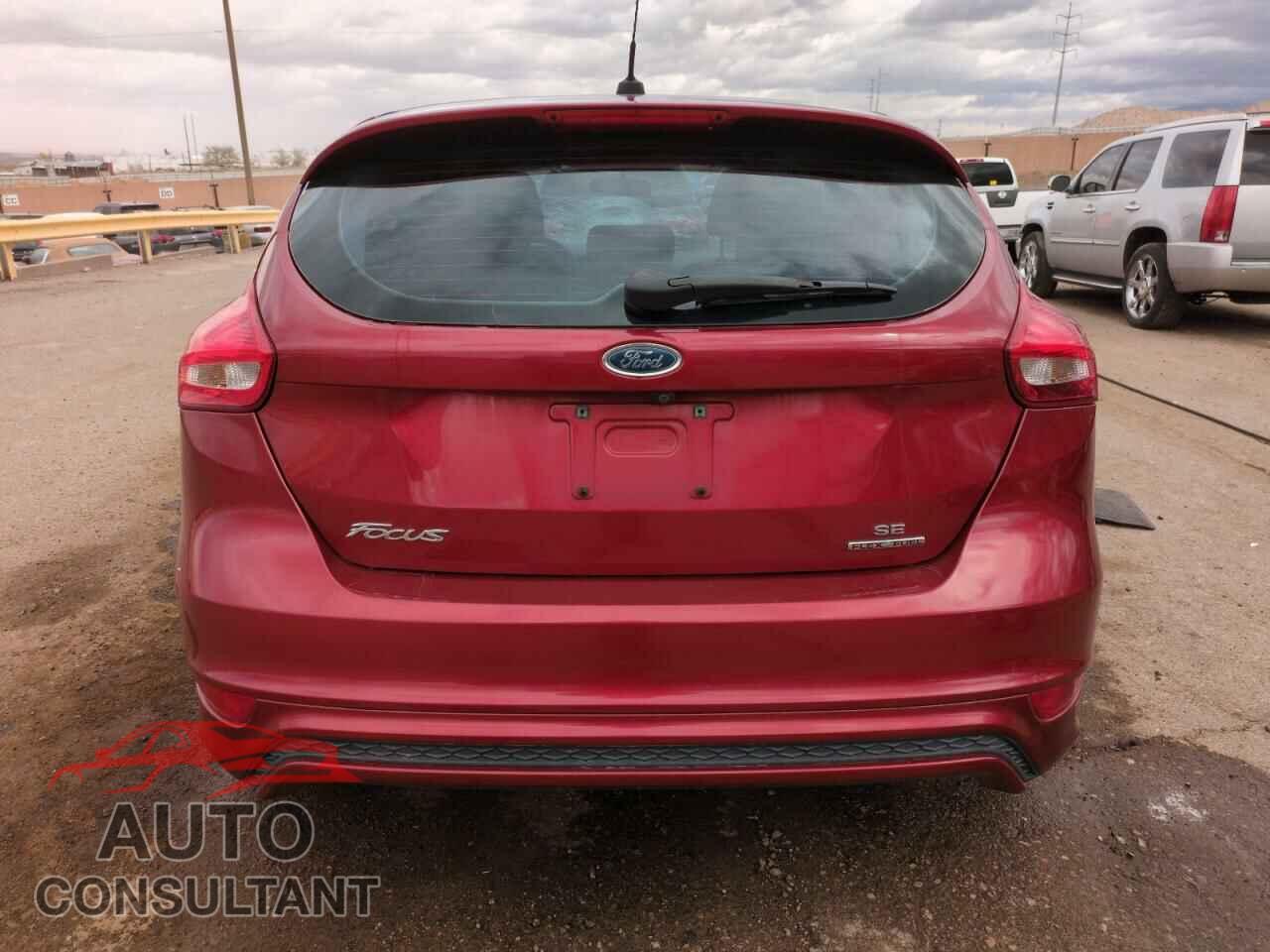 FORD FOCUS 2015 - 1FADP3K29FL261573