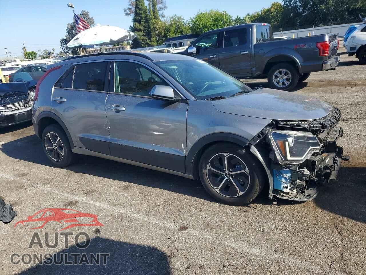 KIA NIRO 2023 - KNDCR3LE3P5071072